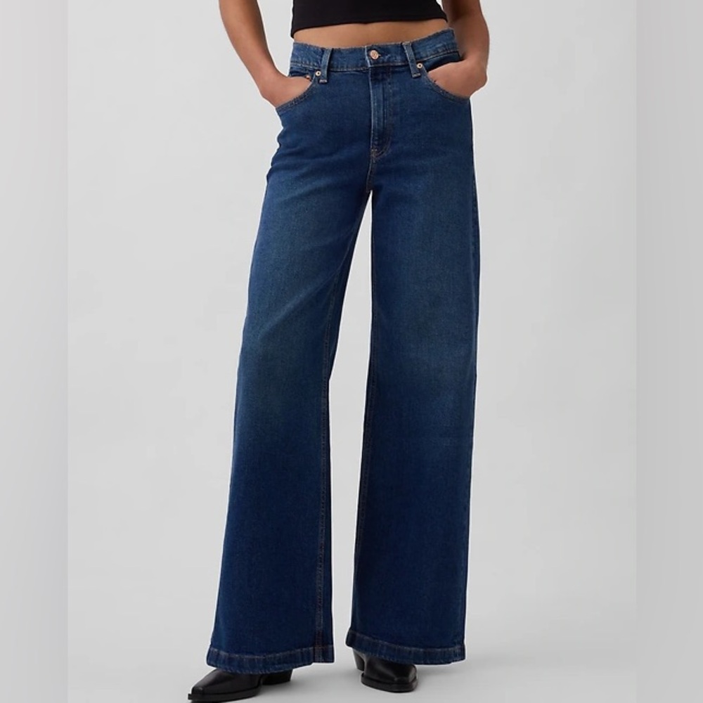 GAP High Rise Stride Jeans
